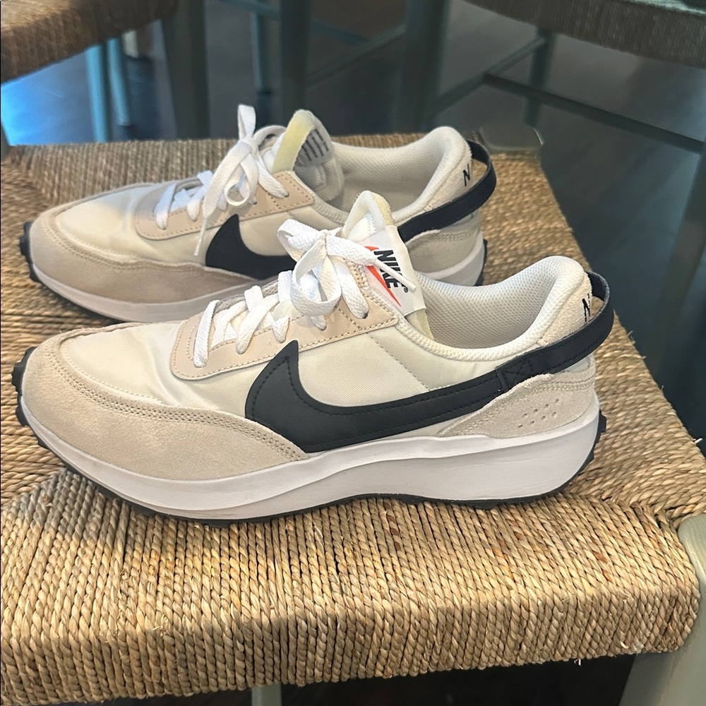 Nike Waffle Debut (White and Black) Athletic Shoes